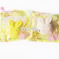 Kiibru Mooncake Bunny Super Slow-rising Squishy (Scented!) - Thumbnail 1