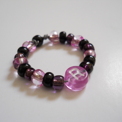 Letter r bead ring
