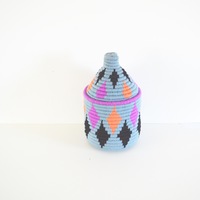  Berber Basket Handwoven Vintage Moroccan Wool Lidded Basket - Thumbnail 1