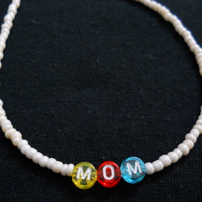Mom bead necklace