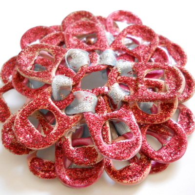 Red and pink tab pin