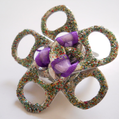 Silver glitter tab ring