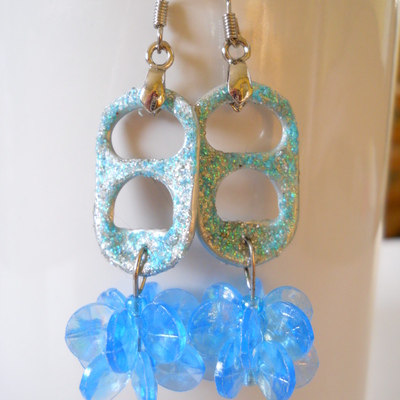 Blue starflake bead and tab earrings