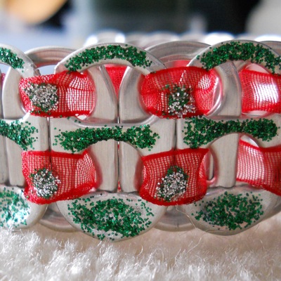 Christmas green tab bracelet