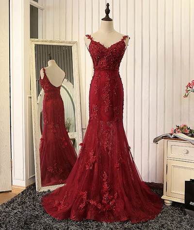 New Arrival V-Neck Red Lace Mermaid  Long Prom Dress with Appliques