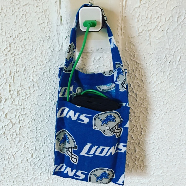 Phone charging holder