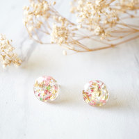 Real Dried Flowers and Resin Circle Stud Earrings in Pink Green Gold Flakes - Thumbnail 4