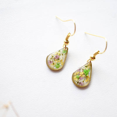 Real dried flowers and resin earrings, gold teardrops in purple yellow white green