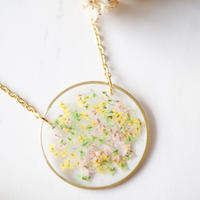 Real Dried Flowers in Resin Necklace, Gold Circle in Pink Yellow Green - Thumbnail 4