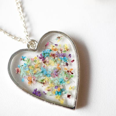 Real dried flowers in resin necklace, silver heart in party mix