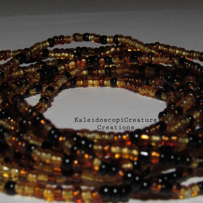 Brown-tones bracelets 