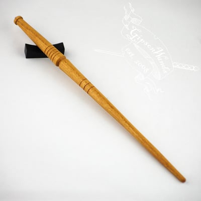 Red mulberry wand 12 3/4th inch