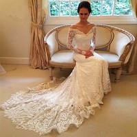 Vestido De Noiva Lace Wedding Dress V-Neck Long Sleeve Button Sweep Train Applique Wedding Gowns  Mermaid Wedding Dress Bride Dresses - Thumbnail 2
