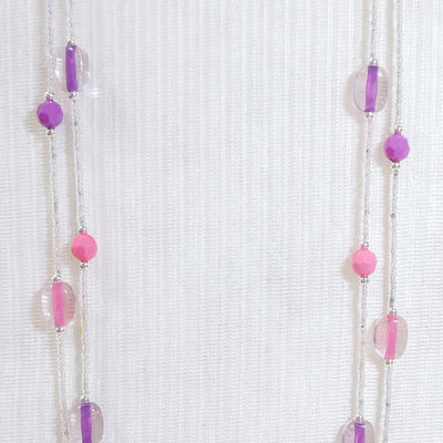 Pink and purple pops