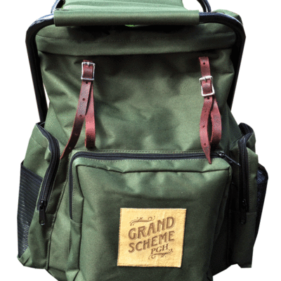 Field & scheme backpack chair