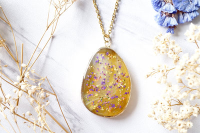 Real Dried Flowers and Resin Necklace, Yellow Geode in Purple Yellow Mix