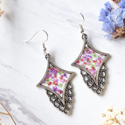 Real dried flowers and resin earrings in pink purple red green