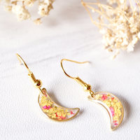 Real Dried Flowers and Resin Earrings, Gold Moons in Yellow and Red - Thumbnail 1