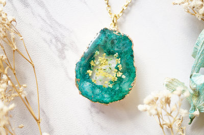 Real Dried Flowers and Resin Necklace, Emerald Green Druzy Geode in Yellow and Green