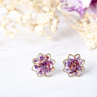 Real Dried Flowers and Resin Flower Stud Earrings in Purples - Thumbnail 4