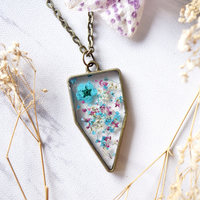 Real Dried Flowers in Resin Necklace, Arrowhead in Teal Magenta White - Thumbnail 1