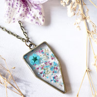 Real Dried Flowers in Resin Necklace, Arrowhead in Teal Magenta White - Thumbnail 2