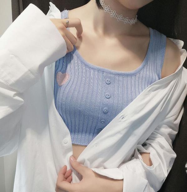 Heart Slim Knitted Crop Top