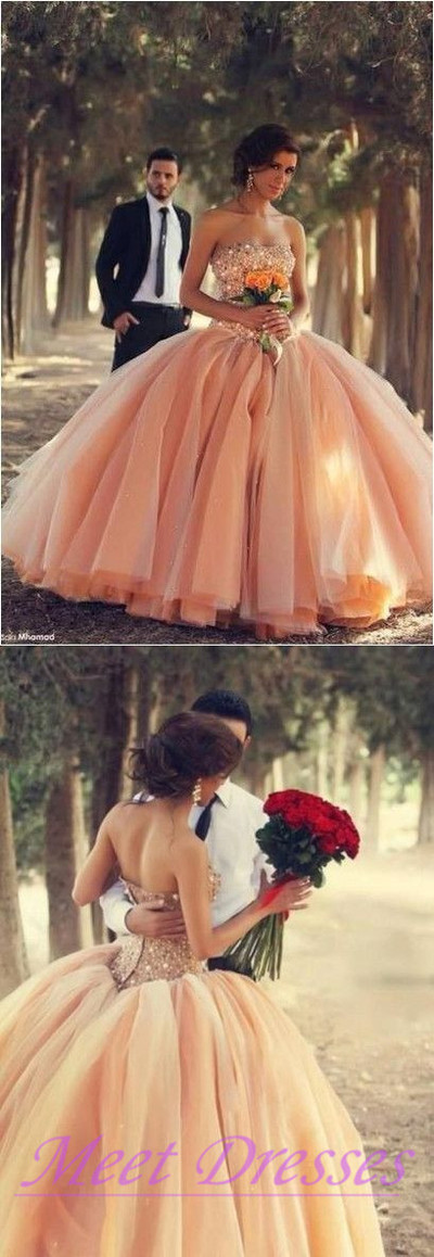 Blush Pink Tulle Wedding Dresses , Sweetheart Bridal Gowns With Rhinestones Quinceanera Dresses