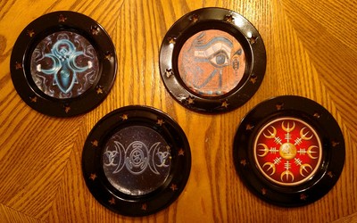 Altar Patens - Hecate, Goddess, Helm of Awe, Eye of Horus