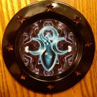 Altar Patens - Hecate, Goddess, Helm of Awe, Eye of Horus - Thumbnail 2