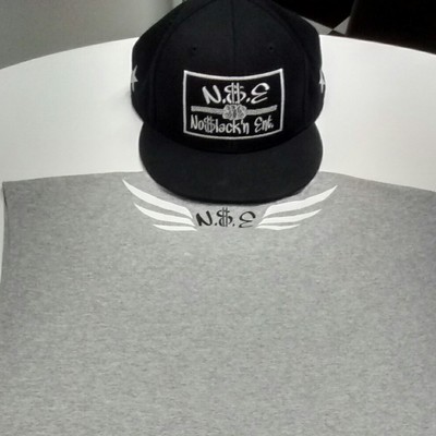 No$lack'nclothnline. (grey,black&white) (sleeveless) t-shirt.