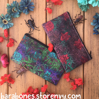 Toothy Roses Pencil Case - Thumbnail 1