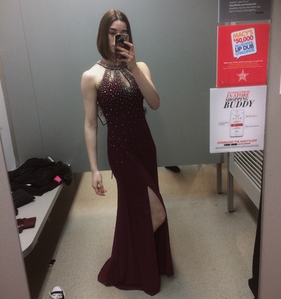 Halter Neck Sheath Chiffon Prom Dresses Crystals Floor Length 