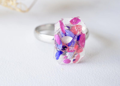 Real Pressed Flower and Resin Ring in Reds, Purples, Pinks, and White