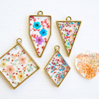 Real Pressed Flower and Resin Necklace in Party Mix (Reds, Oranges, Yellows, Greens, Blues, Purples, and Pinks Mix) - Thumbnail 3