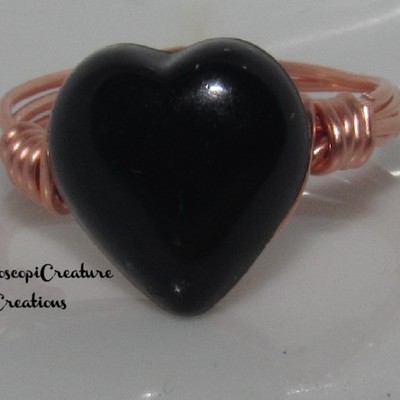 Black heart ring