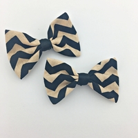 Print Black and Tan Chevron Small Fabric Hair Bow - Zig Zag Hair Clip - Thumbnail 2