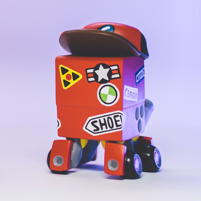 Swaggbot 'kaneda' toyconuk exclusive