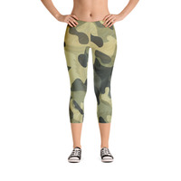 Michael David Camo Collection - In November Rain Capris - Thumbnail 9