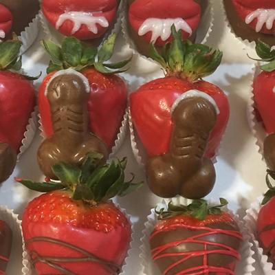 Naughty girl berries (ie, oc & la counties only) - Thumbnail 1