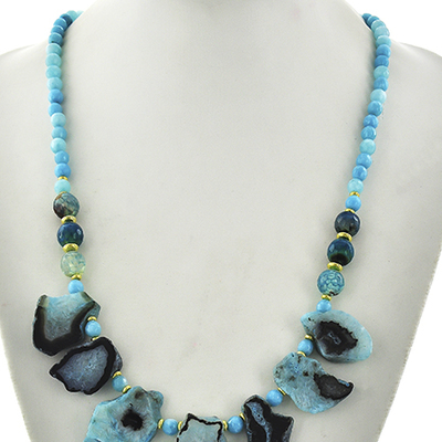 Turquoise semi-precious stone necklace