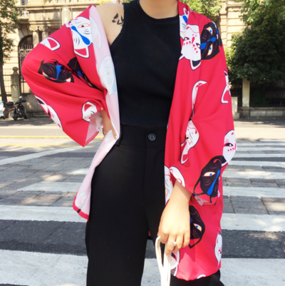 LUCKY CAT MASK KIMONO IN RED