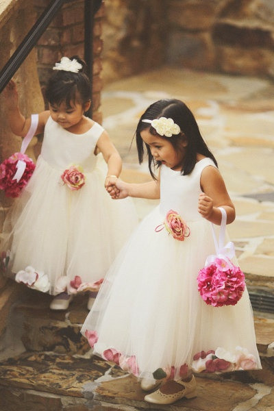 Wedding Dresses Cute Little Girl With Tea Appliques A Line Sleeveless Charm Cheap Evening Dresses Summer Children