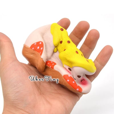 Areedy pudding squishy (scented!)