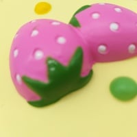 Slow Rising Scented Strawberry Cake Squishy - Thumbnail 1