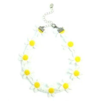Daisy flower choker