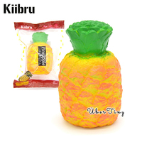 Kiibru Jumbo Pineapple Squishy (Scented!) - Thumbnail 1