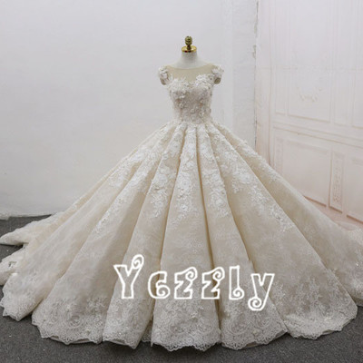 Luxury ball gown puffy lace applique flowers wedding dresses 2017 long crystal wedding gowns 