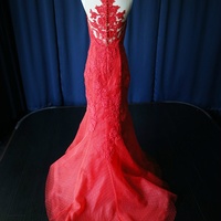 Fashion Mermaid Long Lace Applique Prom Dresses Burgundy Prom Dress With Buttons RE129 - Thumbnail 1