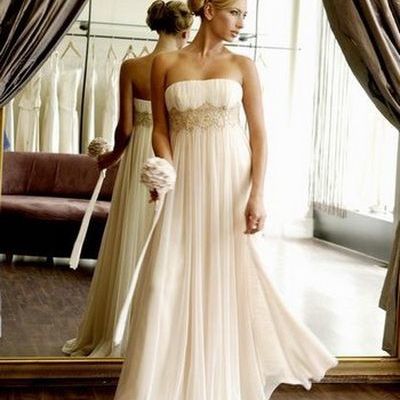 Simple ivory chiffon empire pregnant wedding dress